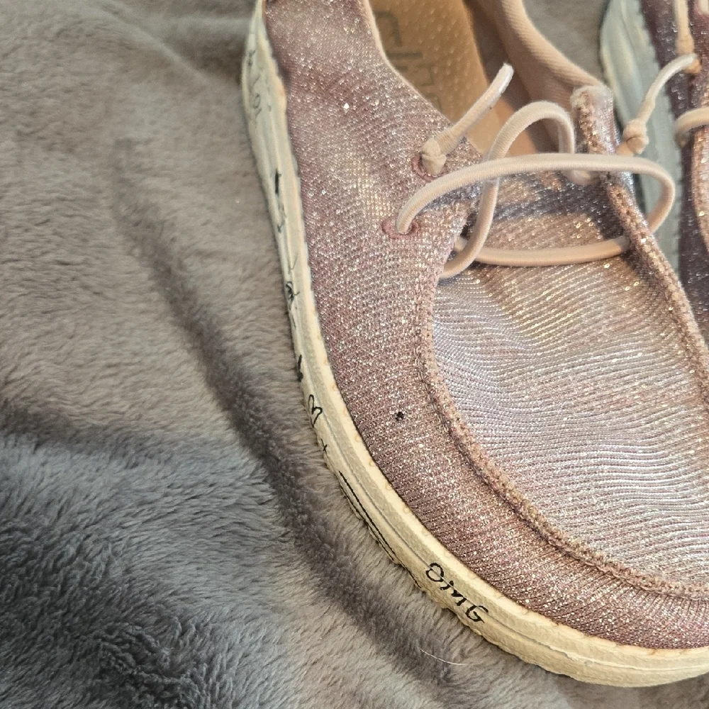 Sparkly Pink Casual Shoes